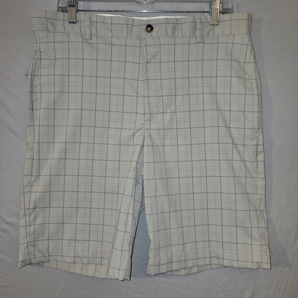 Greg Norman Collection Other - Greg Norman Golf Shorts 34 Mens Beige Plaid Flat Front Performance Stretch